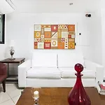 Ipanema 803 - Apart Hotel - Quadra da Praia com Piscina, Sauna, Academia e Garagem